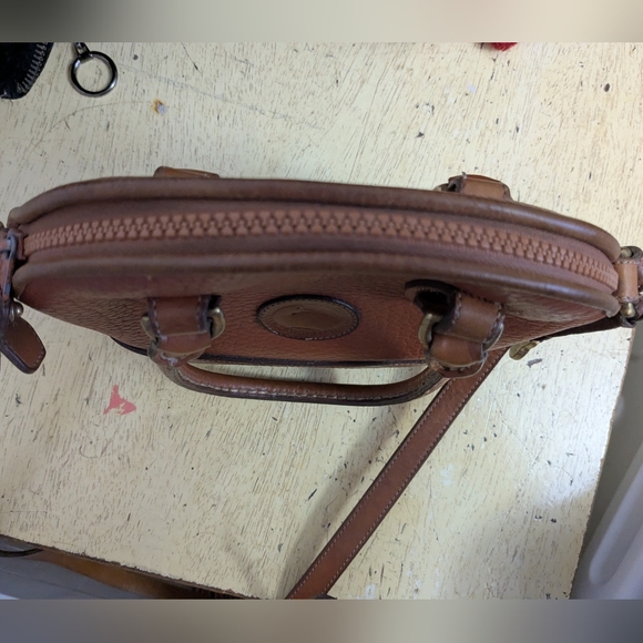 Dooney & Bourke crossbody - Picture 11 of 16